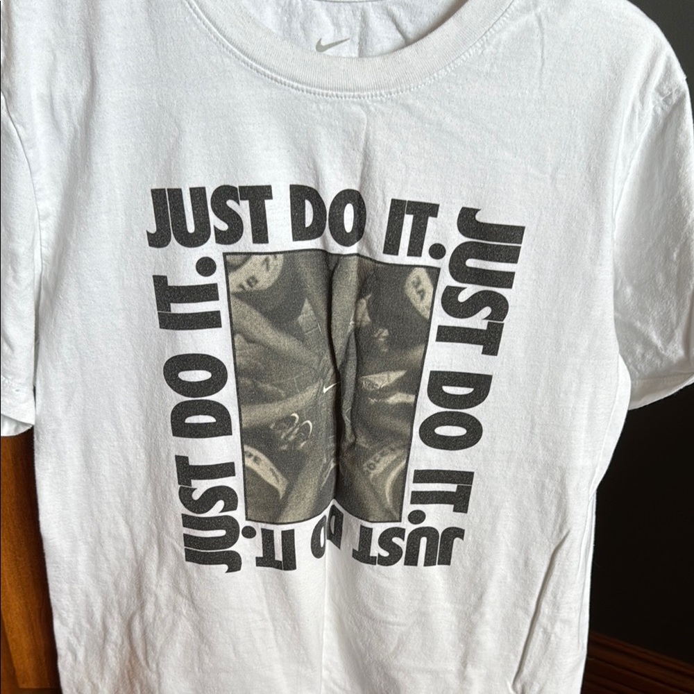 Nike White Graphic Tee with 'Just Do It' Design